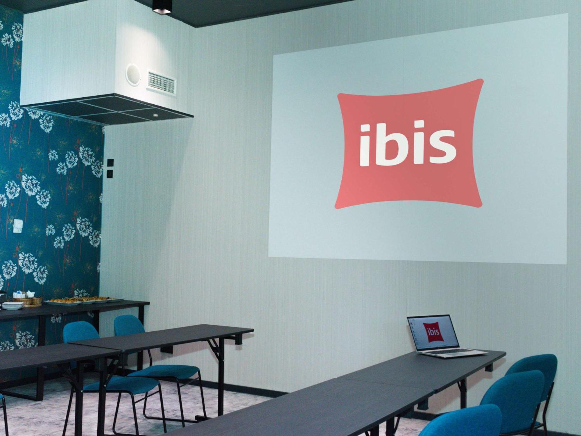 Hotel Ibis Katowice - Zabrze Extérieur photo